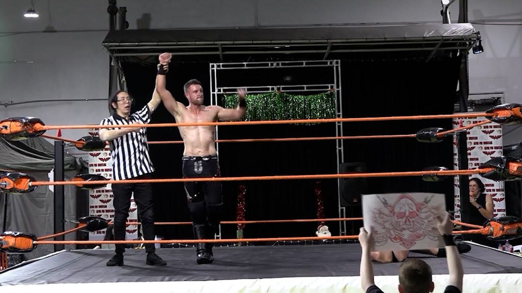 “The Unpredictable Jaw-Jacker” Jayson Krash VS Jake Lindo
