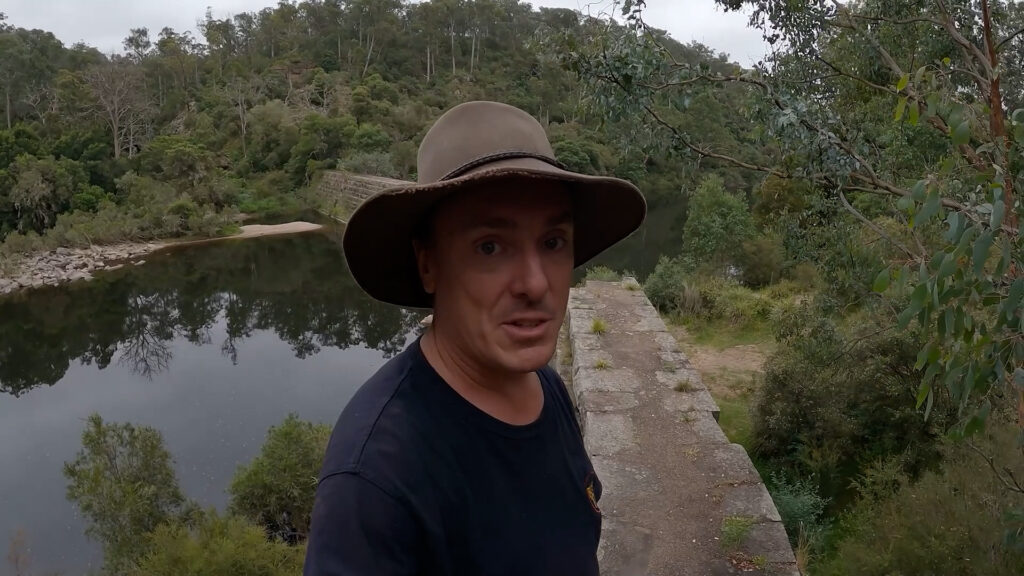 Weir
